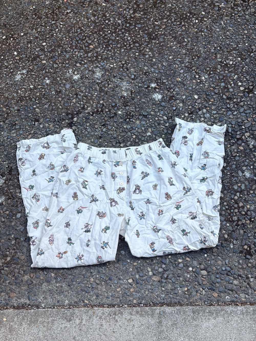 Brandy Melville White Printed Pajama Shorts